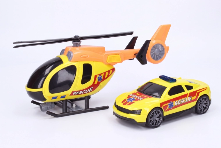 Elicopter de salvare cu efecte și mașină