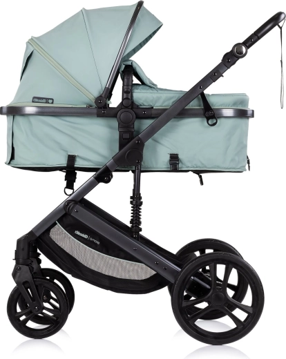 Plimbare confortabilă cu suspensie și roți mari