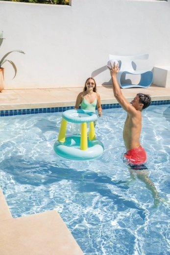 Construcție plutitoare stabilă