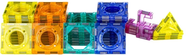 Piese magnetice colorate și construcție modulară
