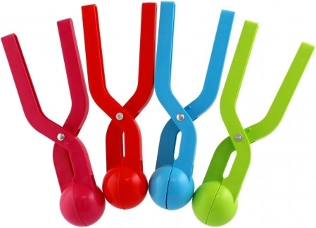 Formator de bulgări de zăpadă din plastic