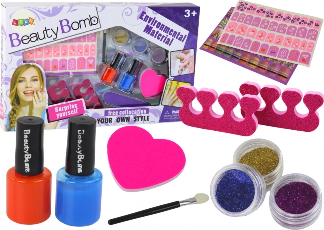 Set pentru pictarea unghiilor cu autocolante Beauty Bomb XXL