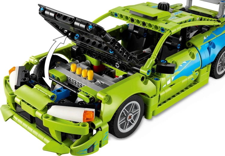 Motor cu pistoane mobile
