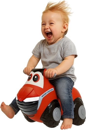 Tractor săltăreț Massey Ferguson HoppyDoo cu pompă