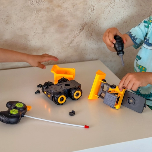 Asamblare și dezasamblare DIY