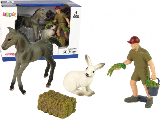 Set de figurine de la fermă – cal gri, iepure și fermier