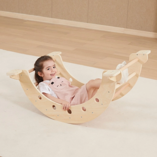 Balansoar și leagăn pentru joc de echilibru