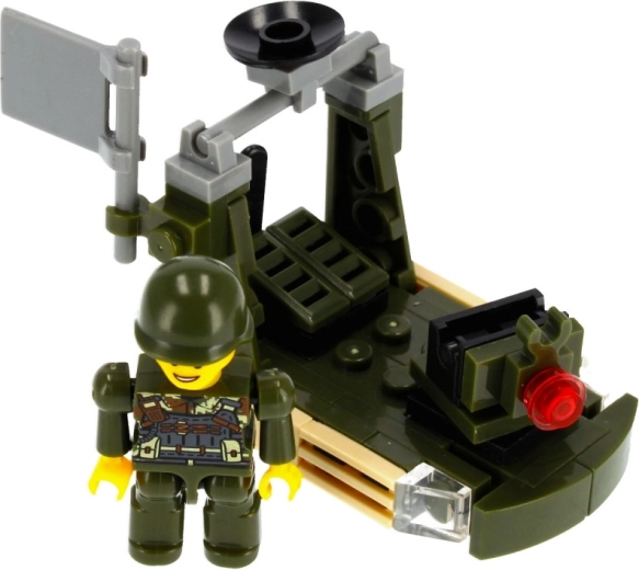 Minifigurină și detalii realiste