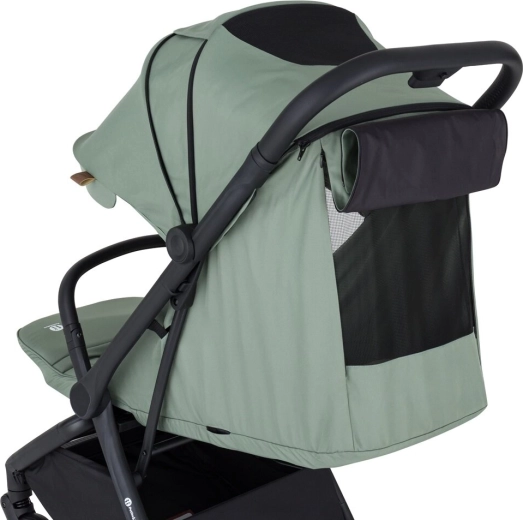 Copertină mare cu UPF 50+ și ventilație
