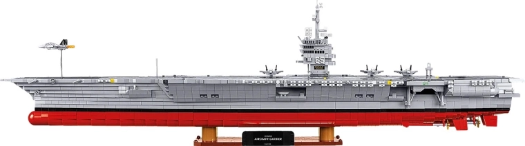Model de colecție monumental la scara 1:300