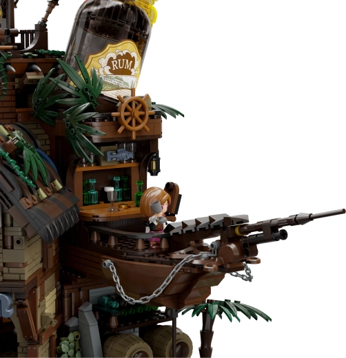 Design pirateresc iconic plin de detalii