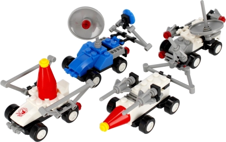 Patru modele spațiale într-o singură ediție