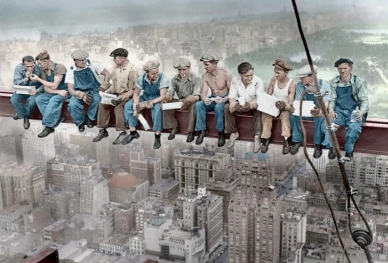 Pictură cu diamante Mic dejun la New York 30 × 40 cm