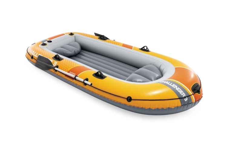 Construcție sigură cu trei camere