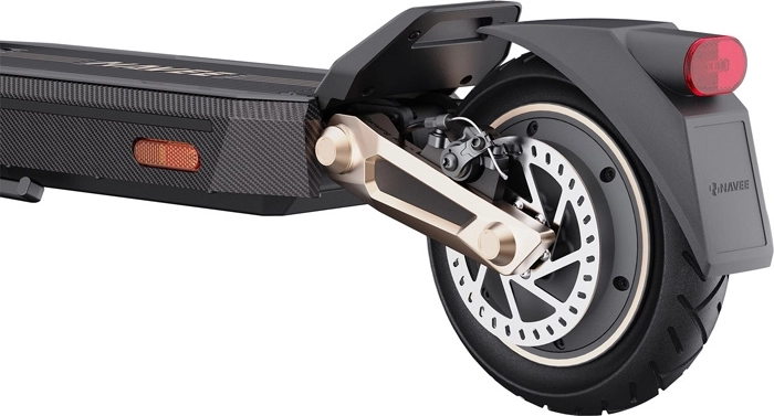 Frâne triple și TCS pentru distanță de frânare mai scurtă