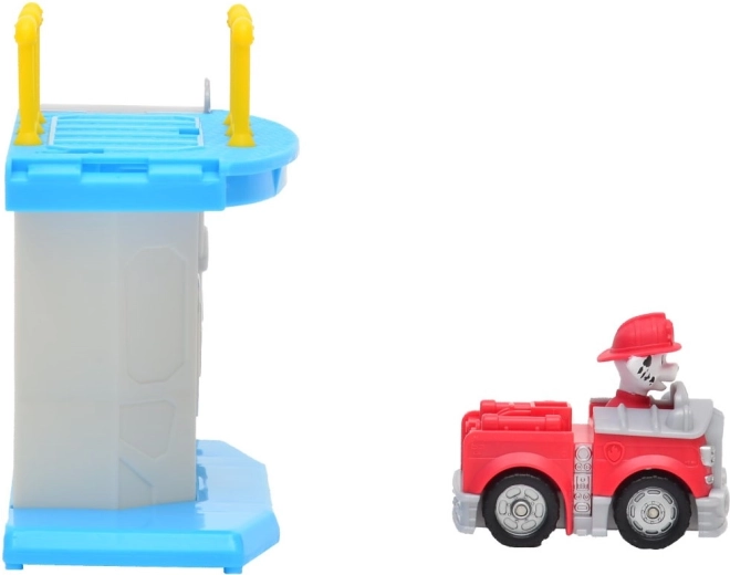 Mașina de pompieri a lui Marshall pregătită de intervenție