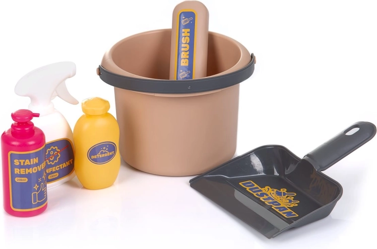 Joacă realistă de curățenie