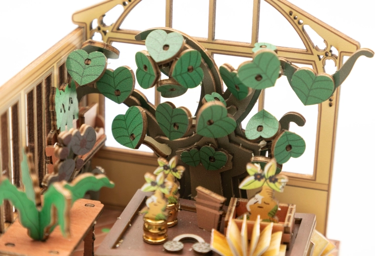Puzzle 3D din lemn decupat cu precizie