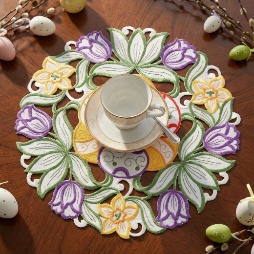Broderie detaliată
