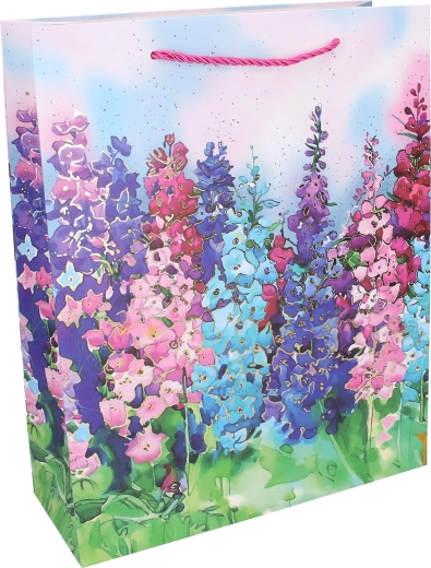 Design floral lucios care atrage atenția