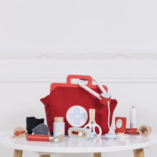Echipamentul complet al unui mic cabinet medical