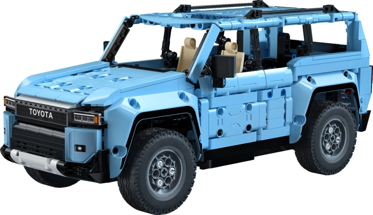 Aspect realist Toyota Land Cruiser Prado