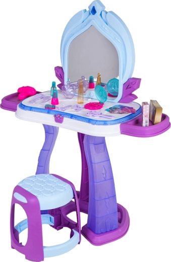 Accesorii bogate pentru joc de rol