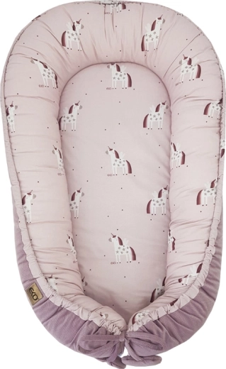 Strângere ajustabilă datorită șnurului