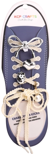 Set de ornamente pentru șireturi – fundiță argintie și inimioară