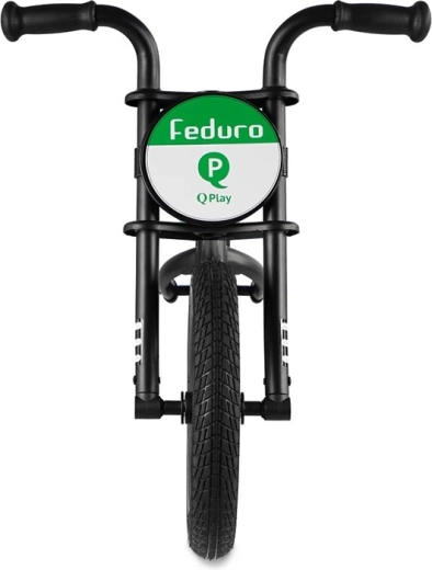 Stabilitate datorită roților pneumatice de 12"