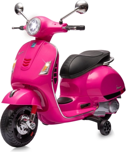 Aspect Vespa licențiat, cu lumini