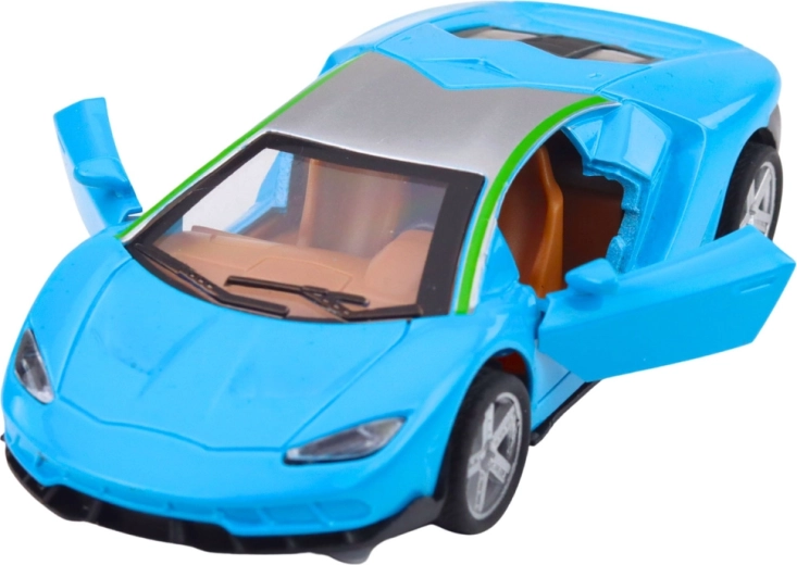 Uși funcționale și interior detaliat