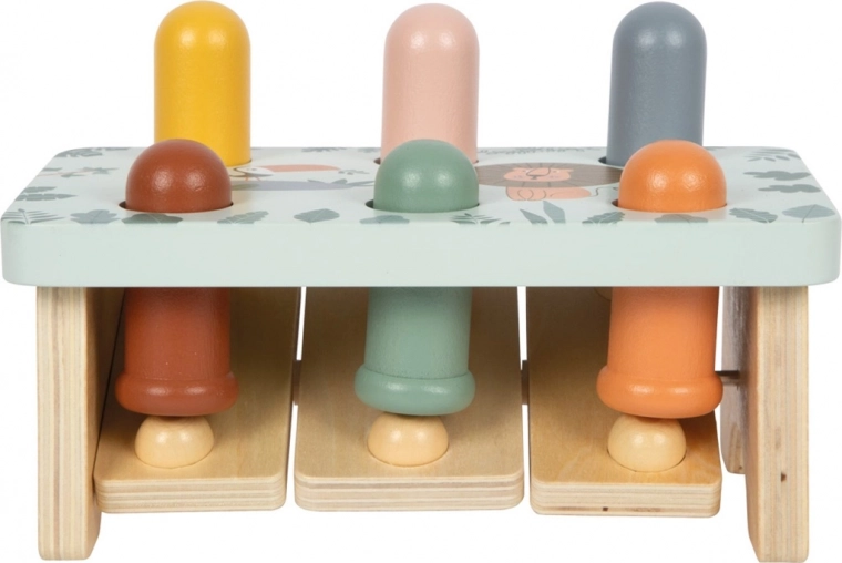 Efect distractiv „apasă – țâșnește”