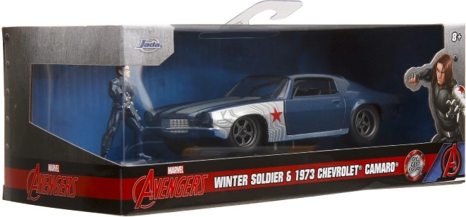 Figurină Winter Soldier inclusă