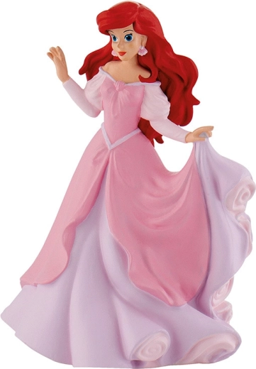 Ariela în rochie roz