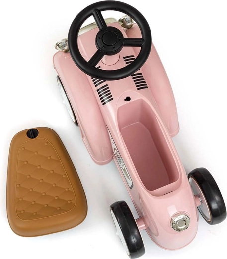 Spațiu de depozitare practic sub șa