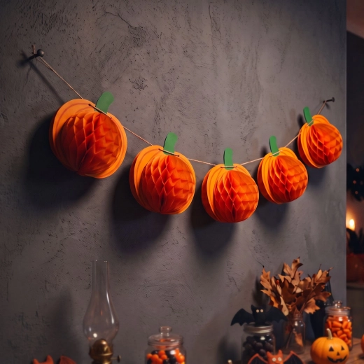 Ghirlandă din hârtie de Halloween cu lampioane în formă de dovleac, 2 m
