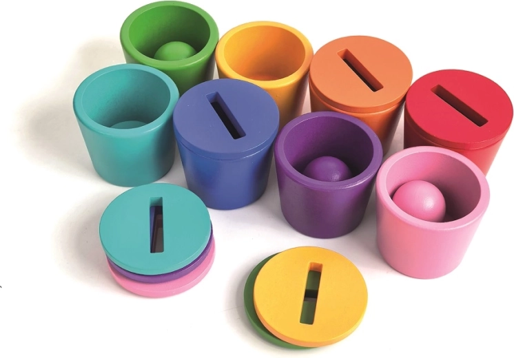 Cupe cu fante pentru introducerea monedelor