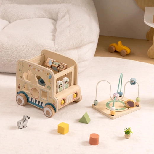 Roți dințate, labirinturi și povești safari