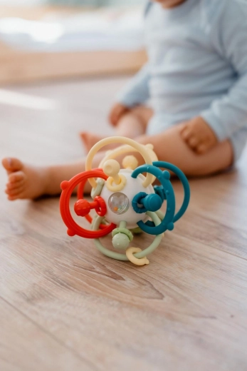 Clinchet delicat pentru stimulare senzorială