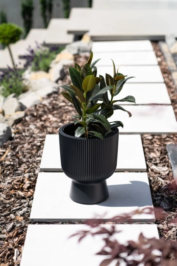 Material rezistent cu durată lungă de viață