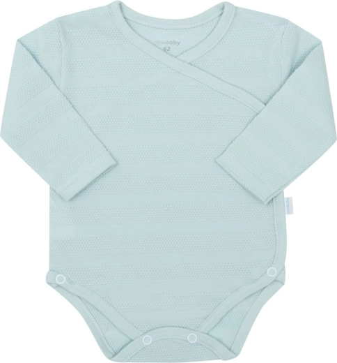 Îmbrăcare ușoară datorită body-ului închis în față