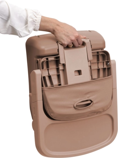 Pliare compactă și transport facil