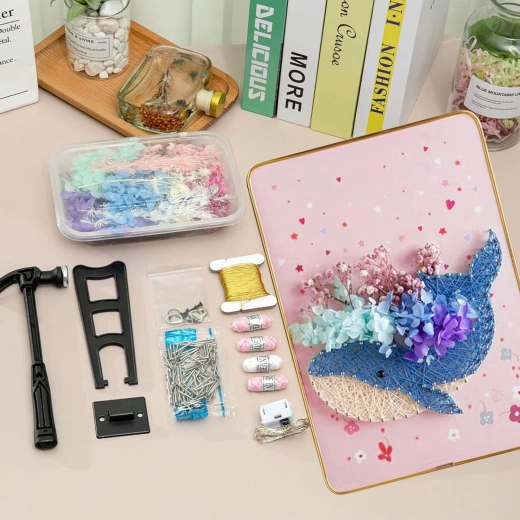 Totul într-o singură cutie: de la cuie la accesorii