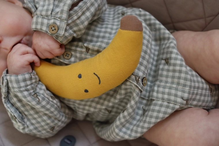 Sunet delicat de zornăit pentru dezvoltarea simțurilor