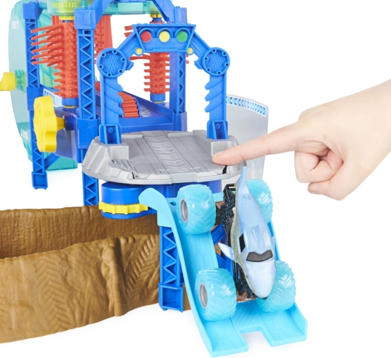 Două ieșiri: Dirt Donut sau tobogan