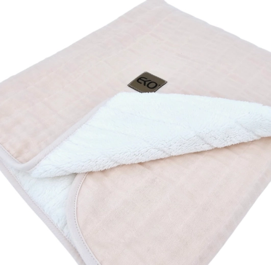 Căptușeală călduroasă din blăniță