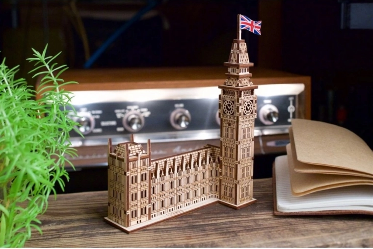 Big Ben emblematic ca decorațiune stilată