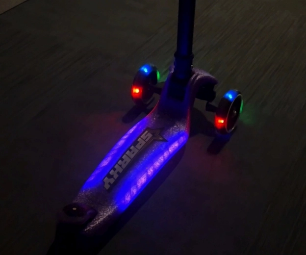 Lumini LED pentru vizibilitate și stil