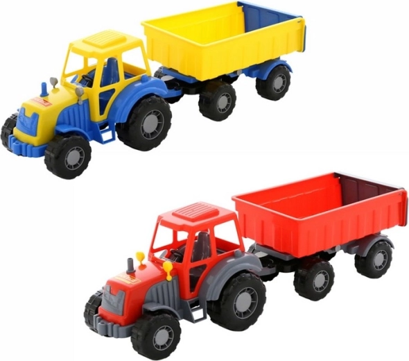 Tractor Altaj cu remorcă